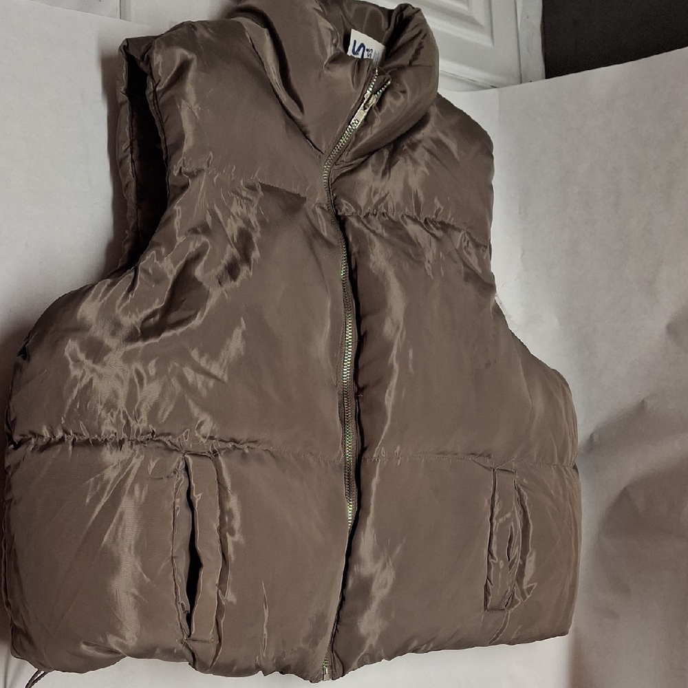 Women's Brown Puffer Vest